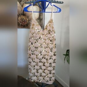 Entry Elegant Sequin Embellished Dress Size L